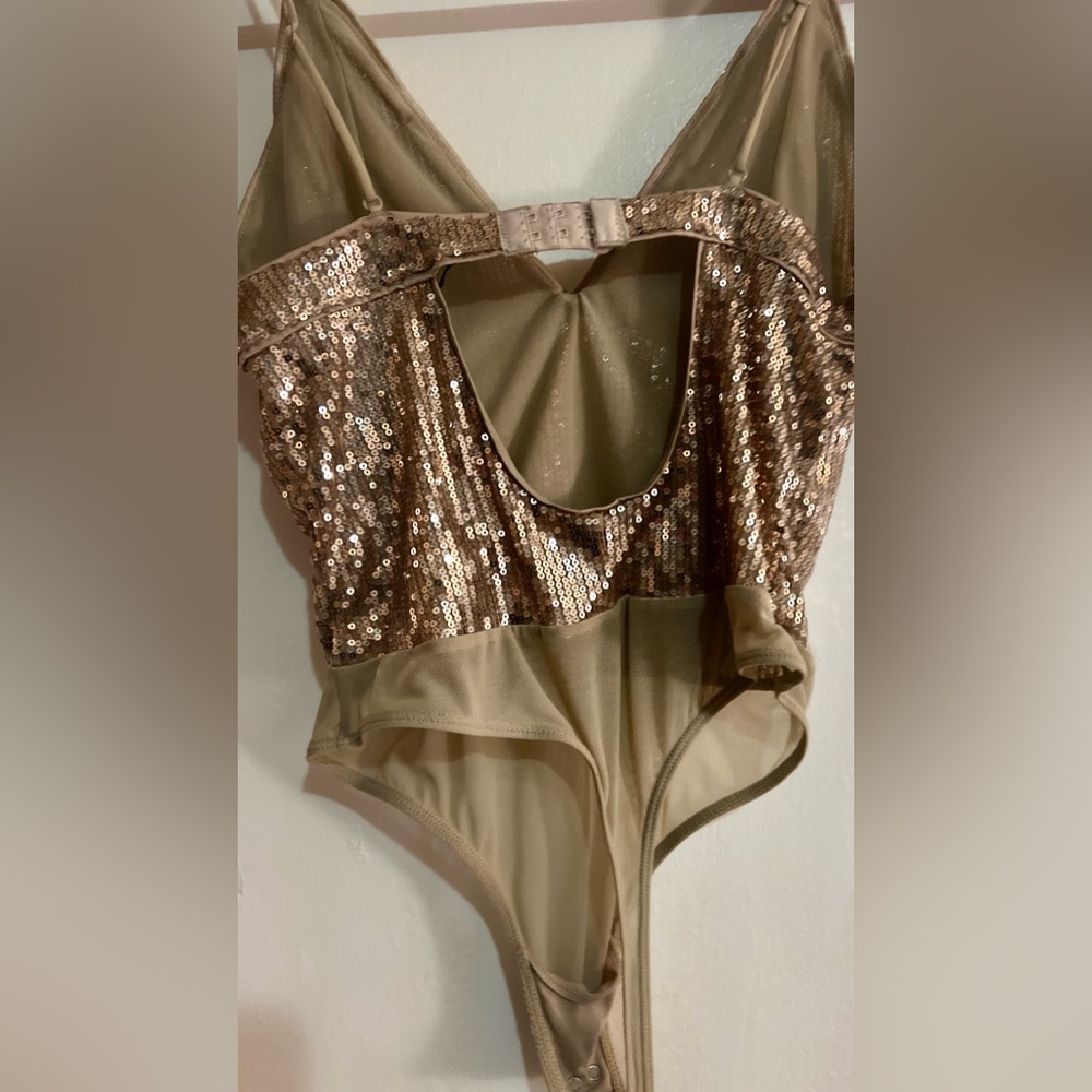 Never wore bodysuit sale! Sale